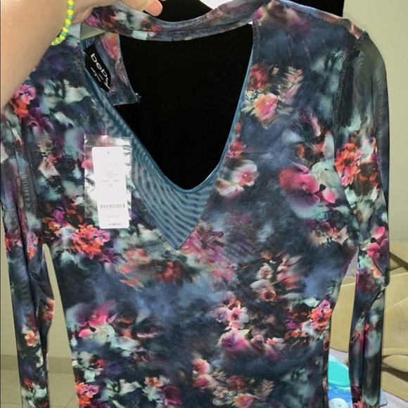 New Blouse - Picture 2 of 2